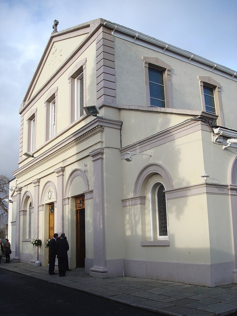 Church of the Assumption, Booterstown Avenue